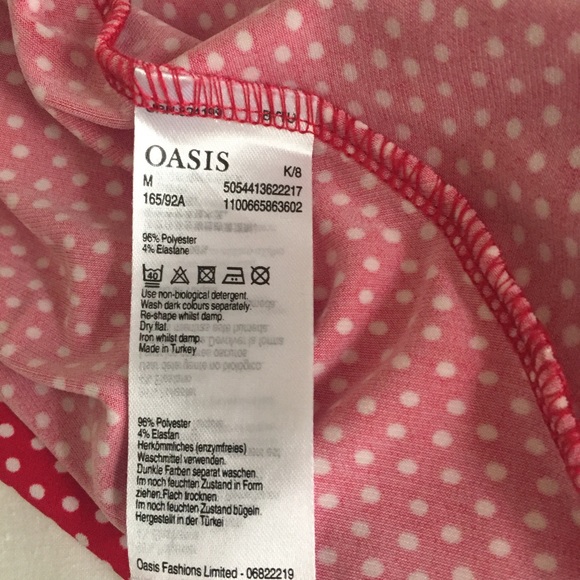 Red Polka Dot ruffle sleeveless top by Oasis Sz M - Picture 9 of 12